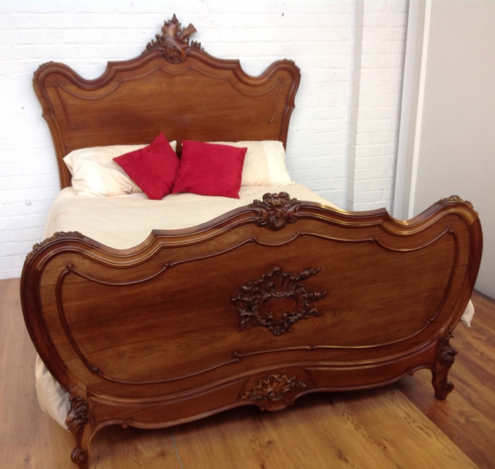 walnut kingsize french carved bed