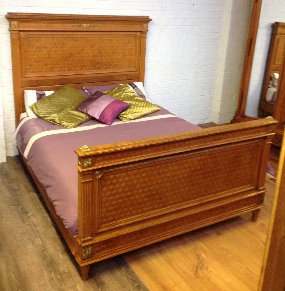 kingsize french oak bed and bedside cabinet