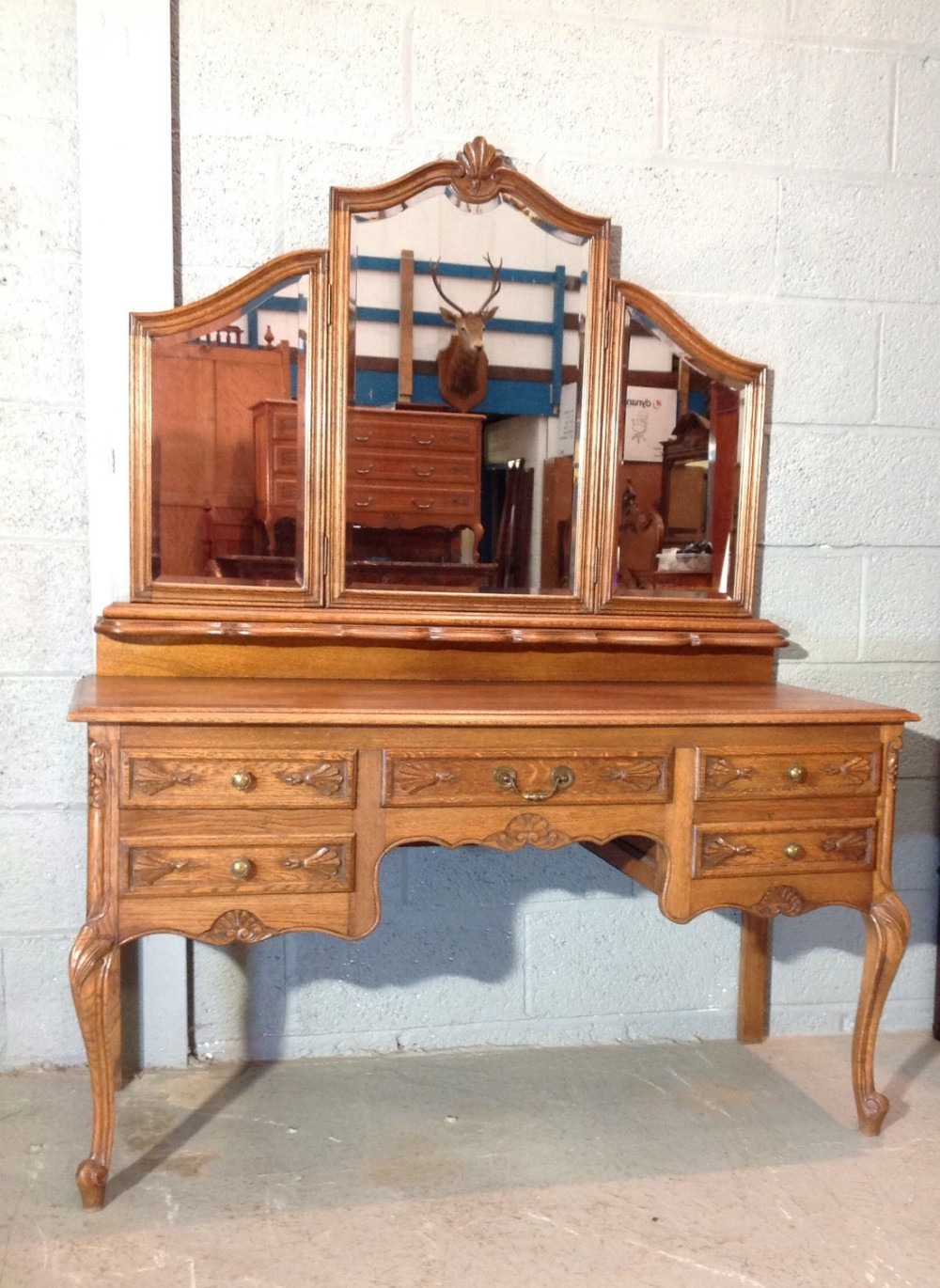carved oak french dressing table