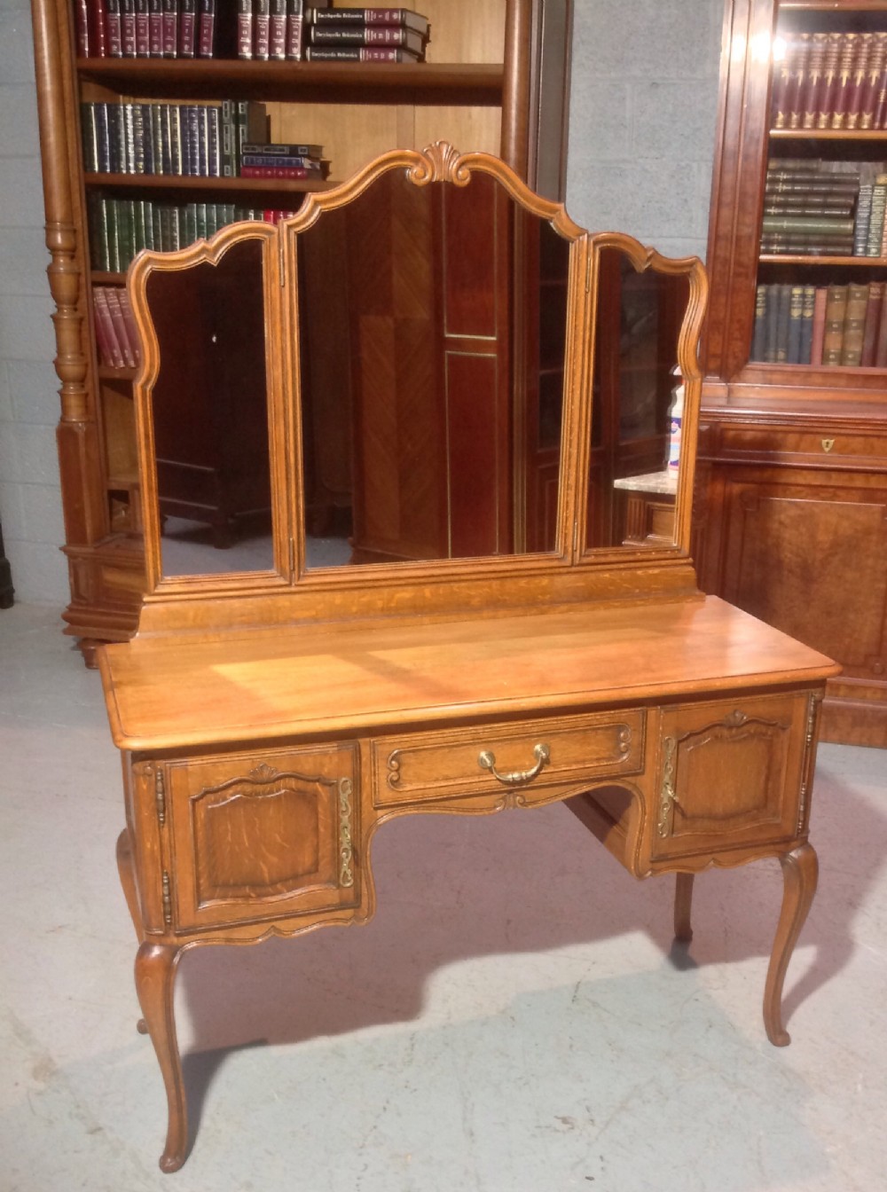 french oak dressing table