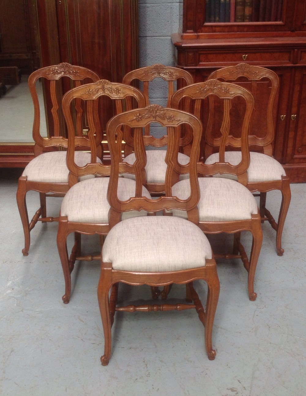 set of 6 carved oak french chairs