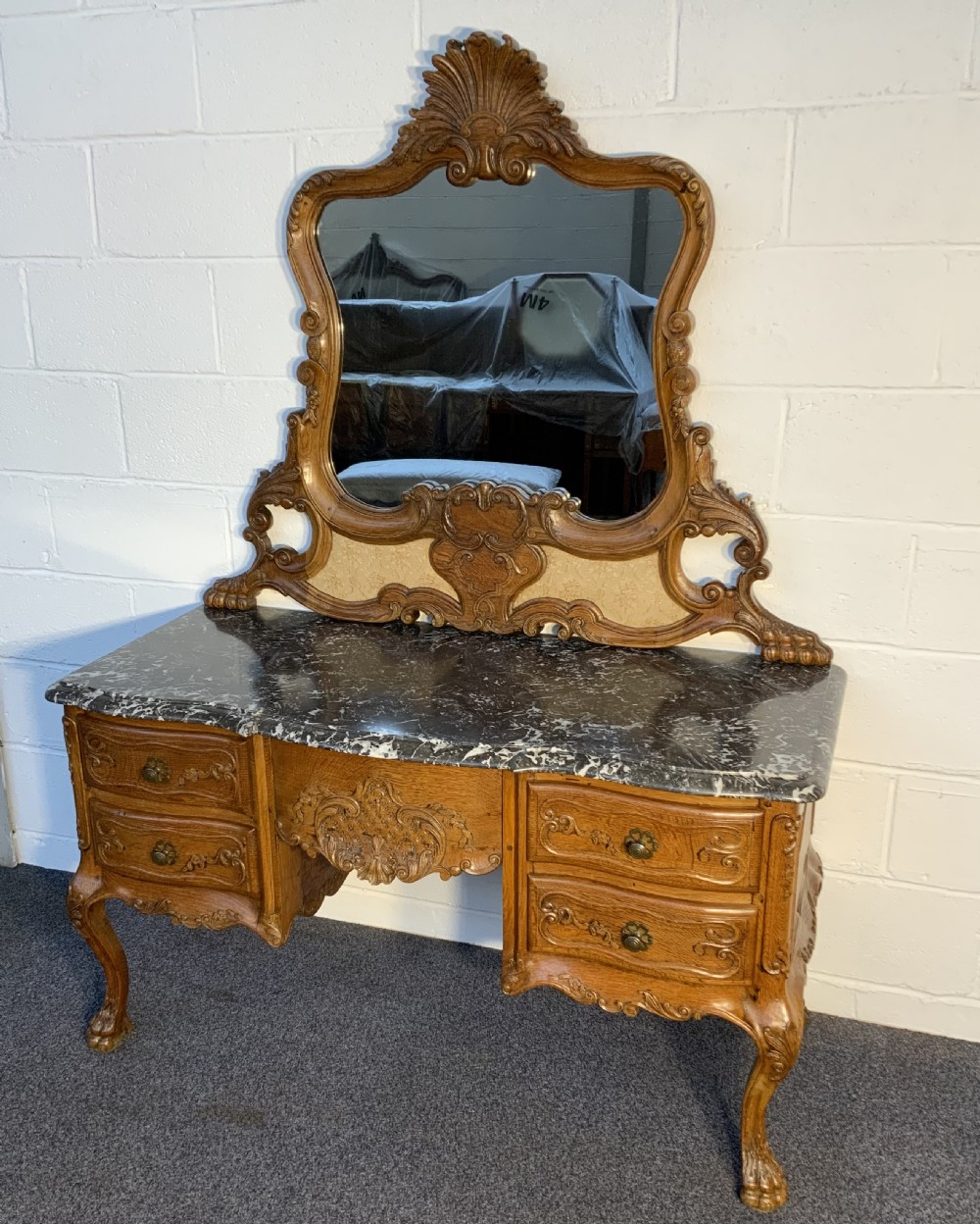 amazing carved oak dressing table